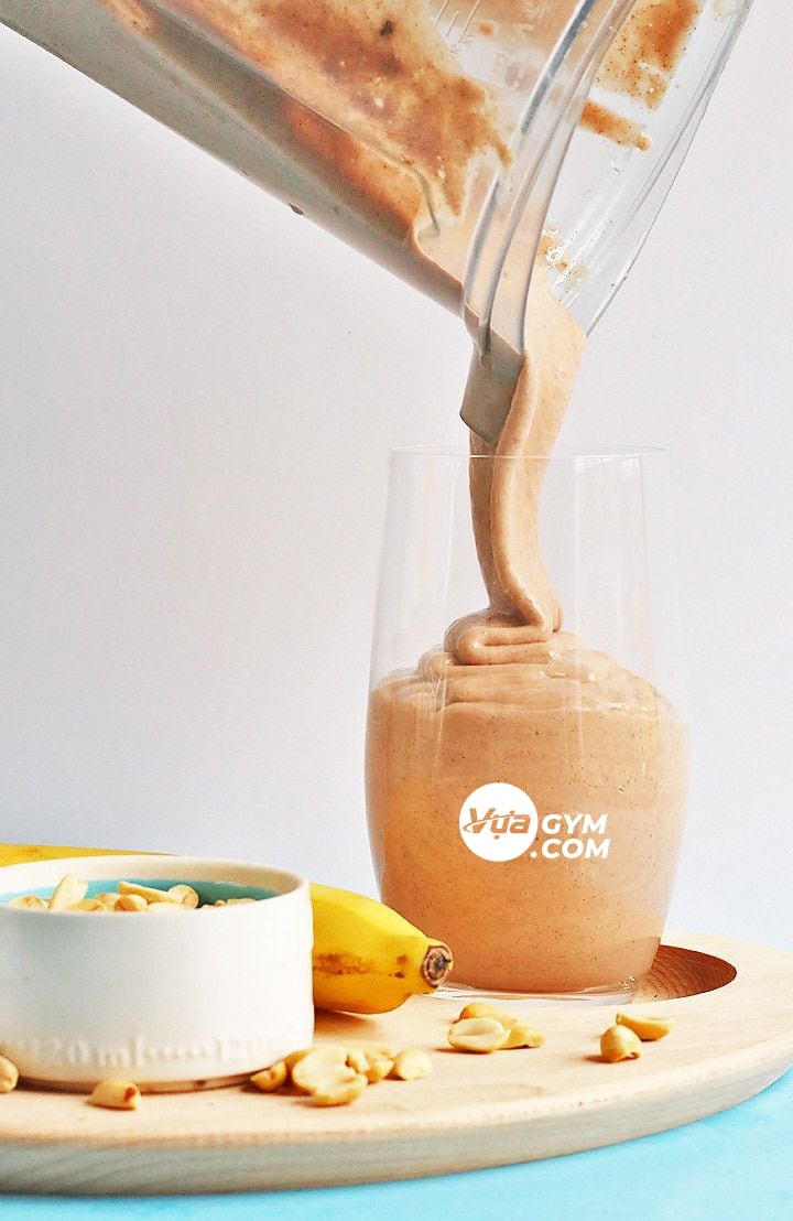 Whey Protein và phục hồi cơ bắp sau tập luyện - 3 ingredient chocolate peanut butter smoothie
