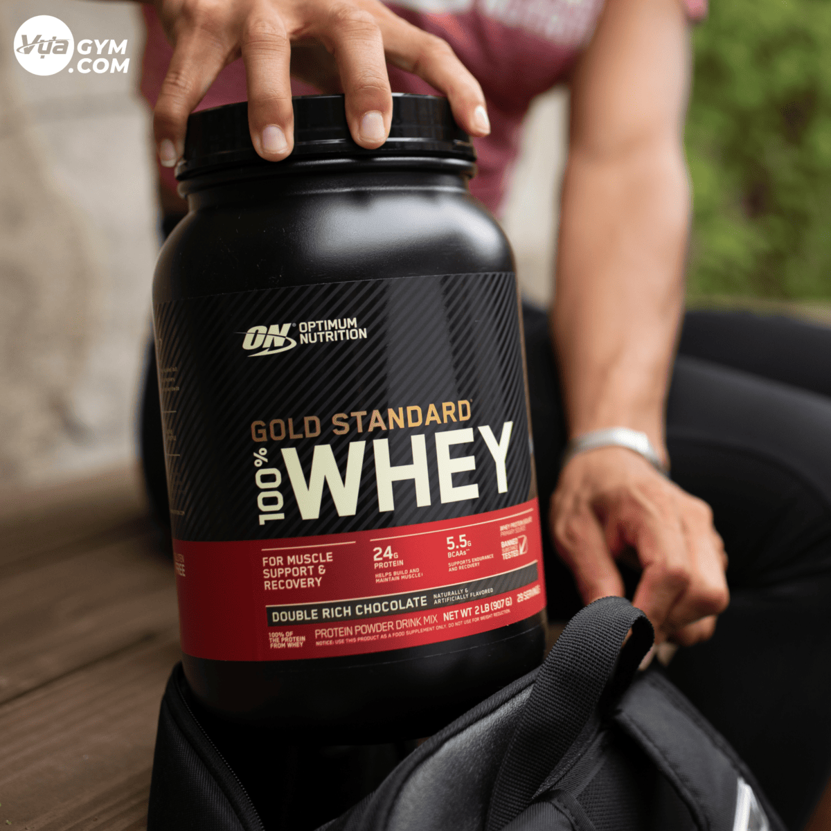 Tìm hiểu về sản phẩm Optimum Nutrition Whey Protein - lifestyle image protein gsw